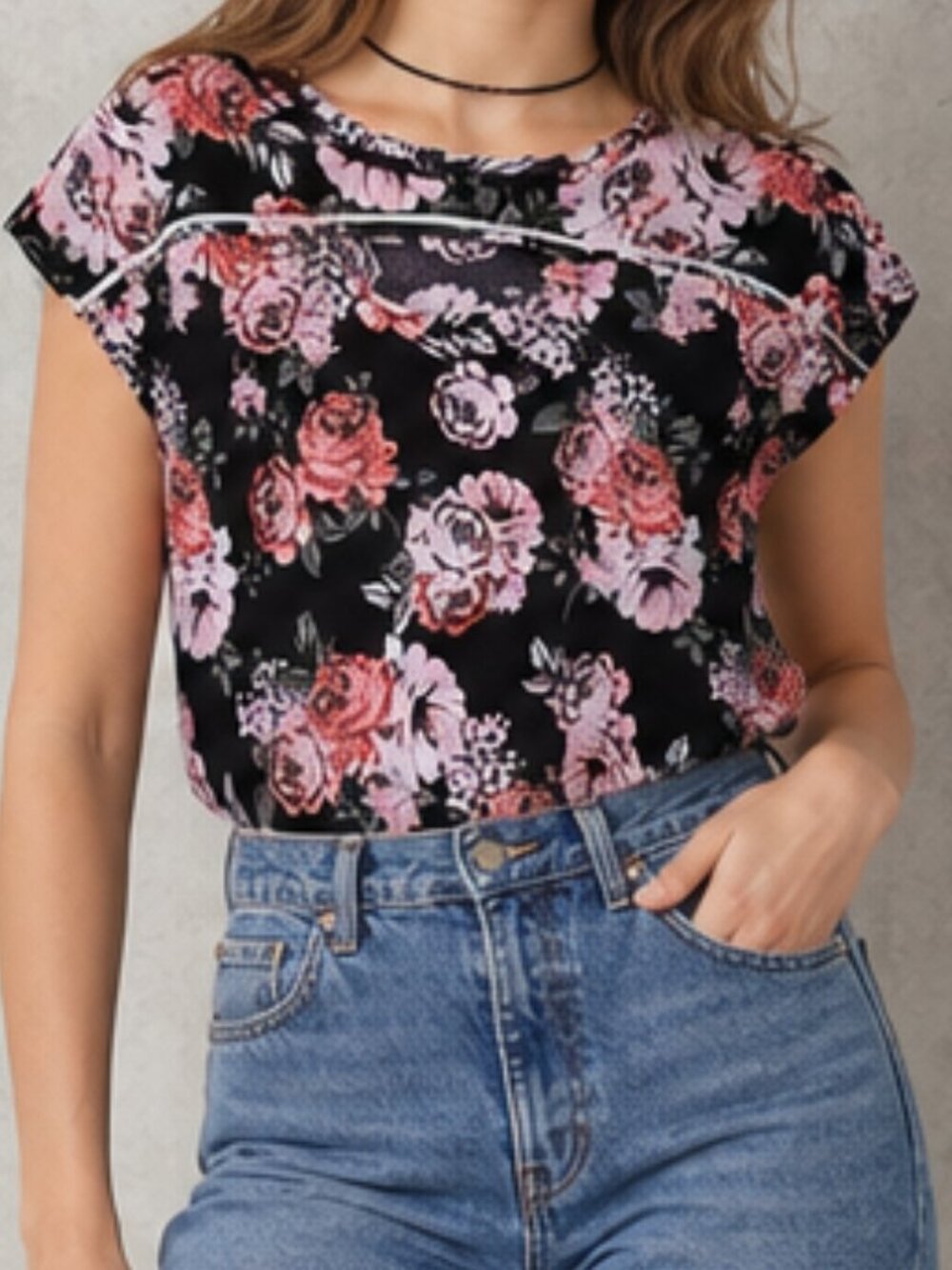 Kathy Ireland Feminine medium floral embellished blouse